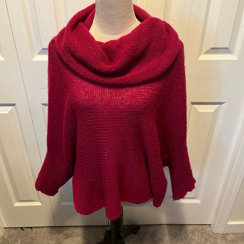 Wooden Ships size S/M Women's Cozy Pink Sweater